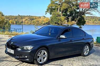 Седан BMW 3 Series 2015 в Запорожье