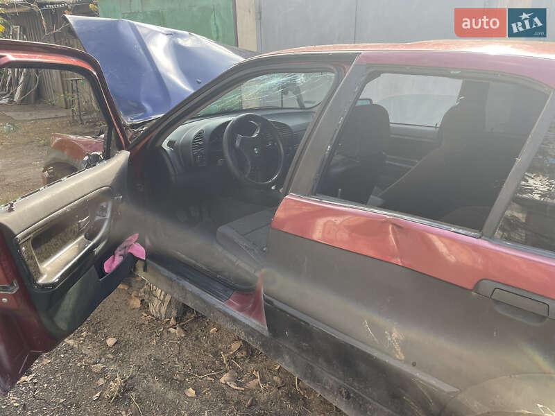 Универсал BMW 3 Series 1993 в Измаиле