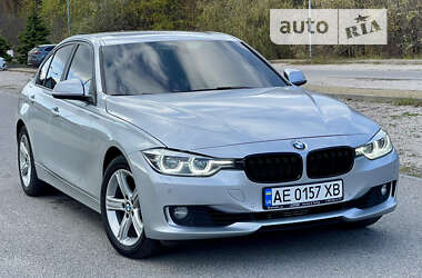 Седан BMW 3 Series 2013 в Дніпрі