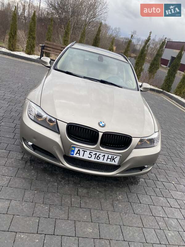 Универсал BMW 3 Series 2011 в Ивано-Франковске