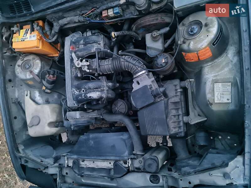 Седан BMW 3 Series 1987 в Білій Церкві фото 2 Седан BMW 3 Series 1987 в Білій Церкві