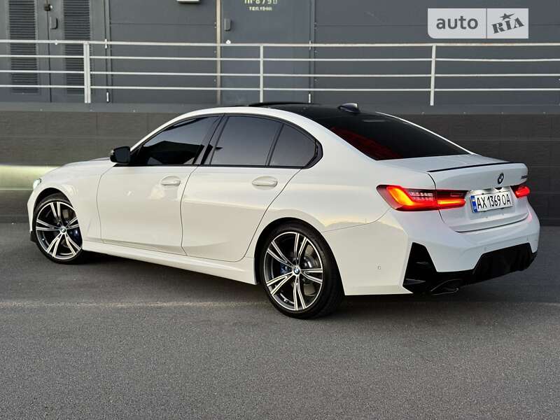 Седан BMW 3 Series 2022 в Киеве
