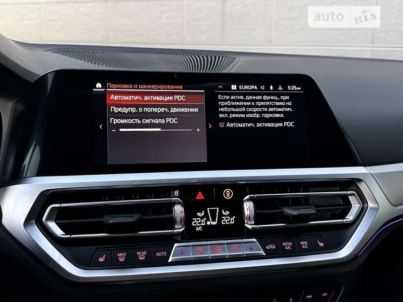 Седан BMW 3 Series 2022 в Киеве