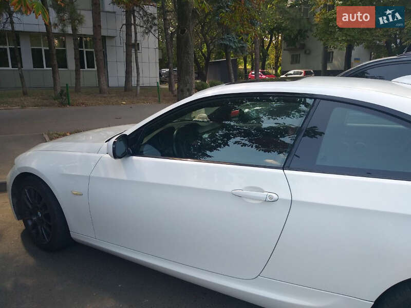 Купе BMW 3 Series 2013 в Одессе