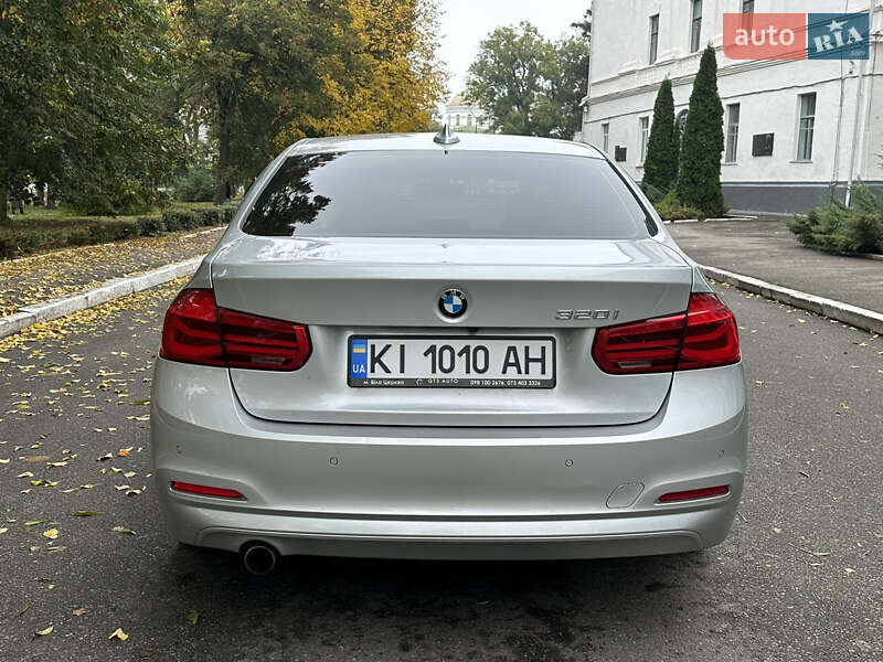 Седан BMW 3 Series 2017 в Белой Церкви