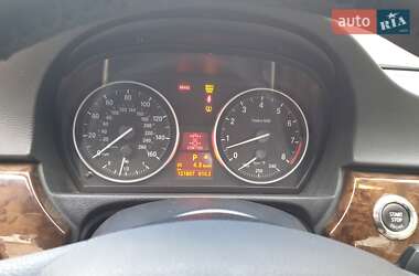 Купе BMW 3 Series 2012 в 