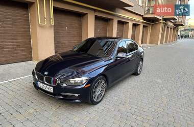 Седан BMW 3 Series 2012 в 