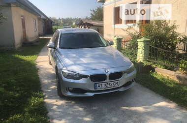 Седан BMW 3 Series 2015 в Калуше