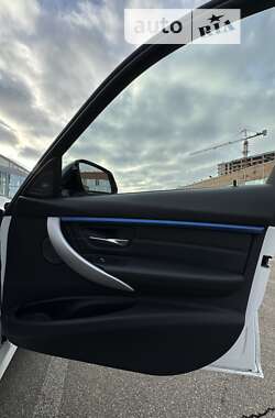 Універсал BMW 3 Series 2019 в Києві