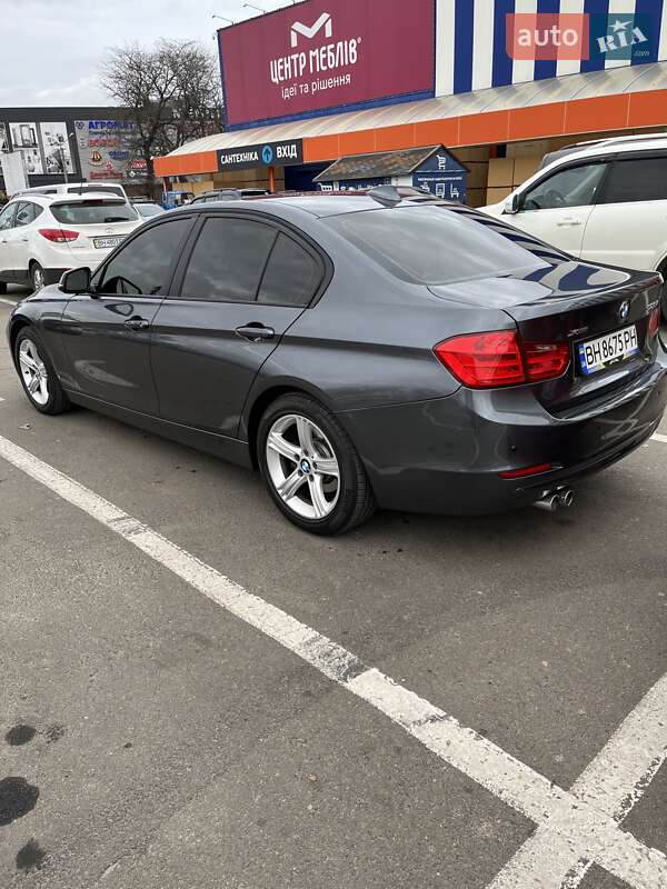 Седан BMW 3 Series 2013 в Одессе