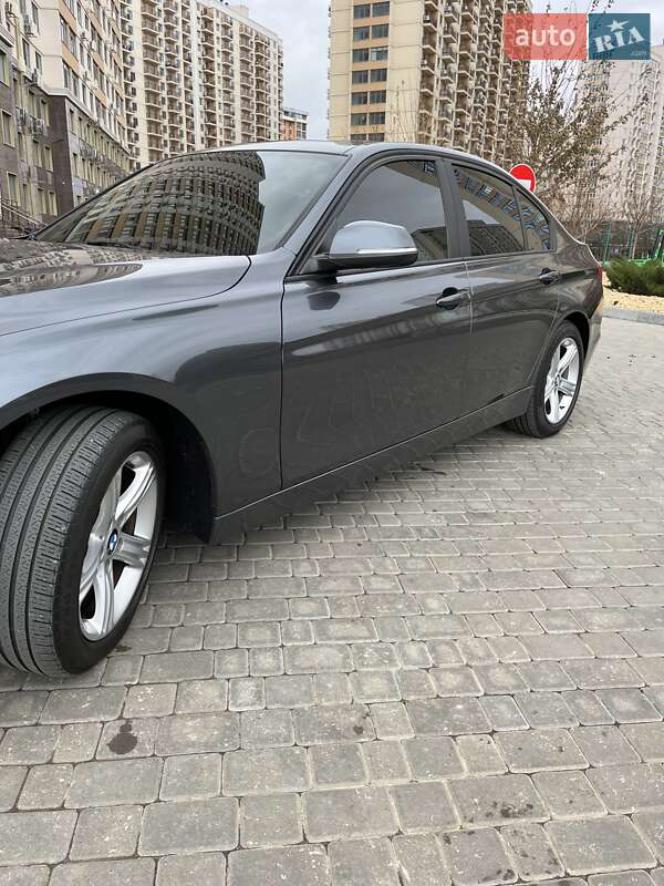 Седан BMW 3 Series 2013 в Одессе