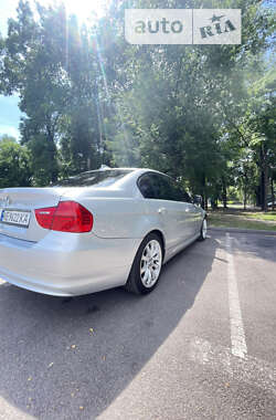 Седан BMW 3 Series 2011 в Каменском