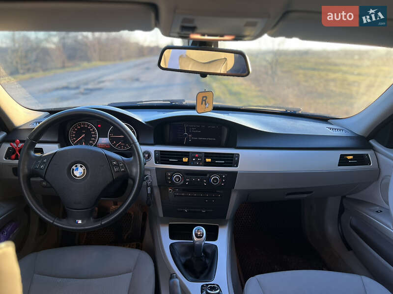 Универсал BMW 3 Series 2012 в Николаеве