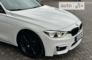 Седан BMW 3 Series 2014 в 