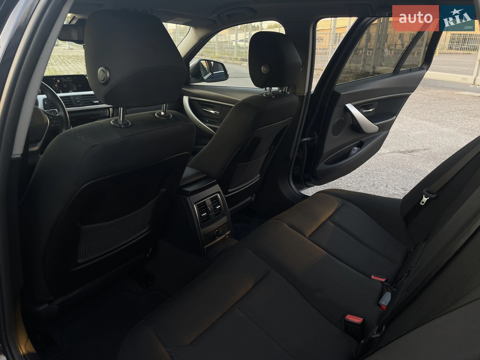 2017 BMW 3er - мініатюра 31