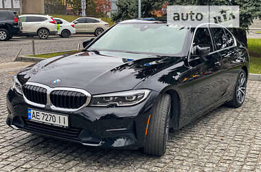 Седан BMW 3 Series 2019 в Дніпрі