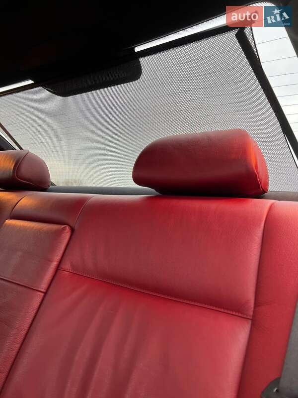 Седан BMW 3 Series 2000 в Гайвороні