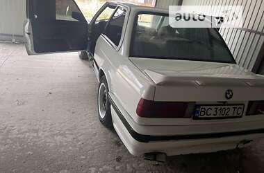 Купе BMW 3 Series 1985 в Шепетовке