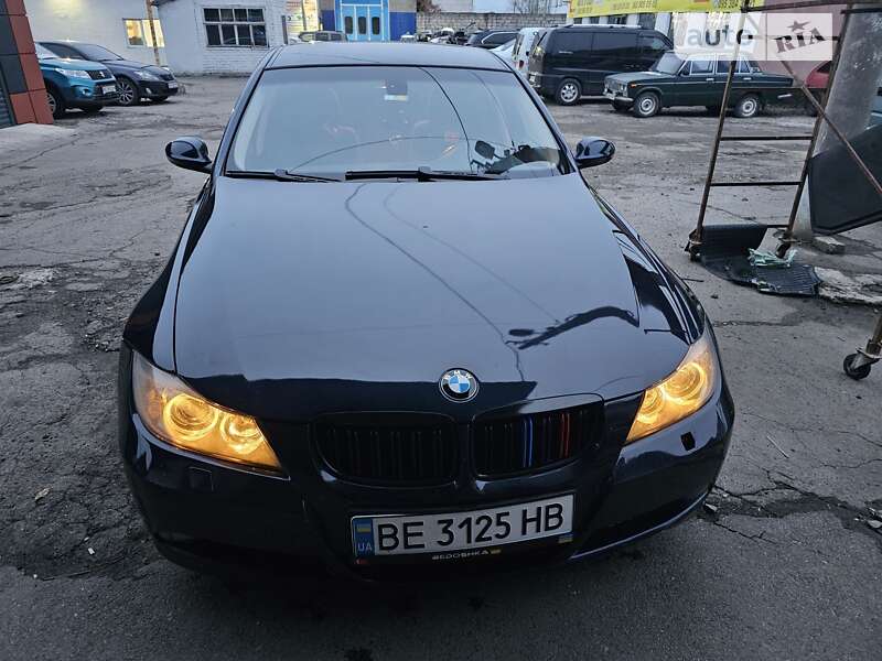 Седан BMW 3 Series 2008 в Николаеве