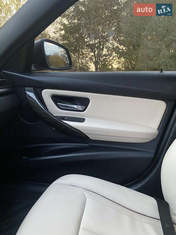 Седан BMW 3 Series 2013 в Бердичеві