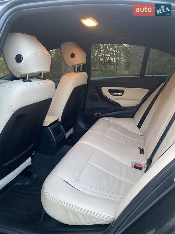Седан BMW 3 Series 2013 в Бердичеві