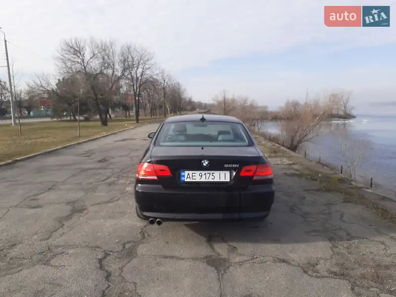BMW 3 Series 2009 VIN WBAWV53559P080820 фото оголошення 4 з 57