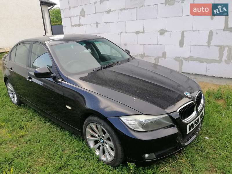 Седан BMW 3 Series 2009 в Одессе