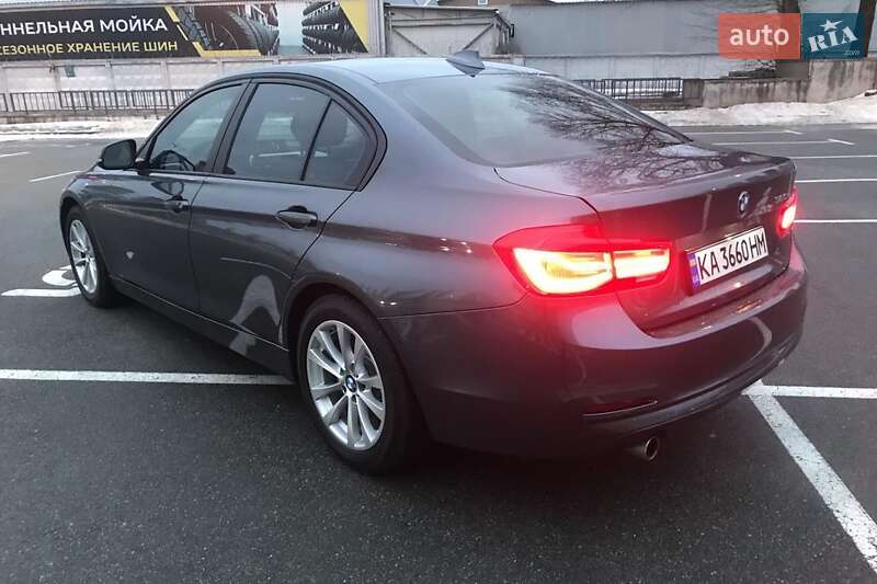 Седан BMW 3 Series 2017 в Киеве
