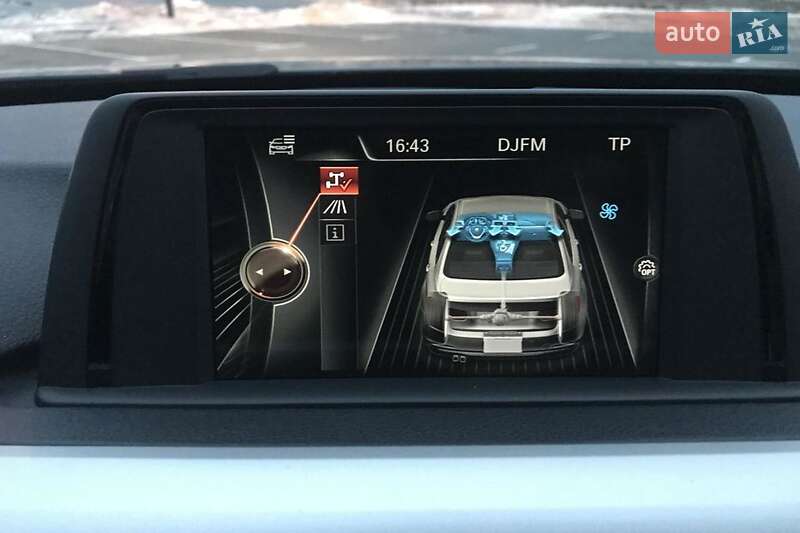 Седан BMW 3 Series 2017 в Киеве