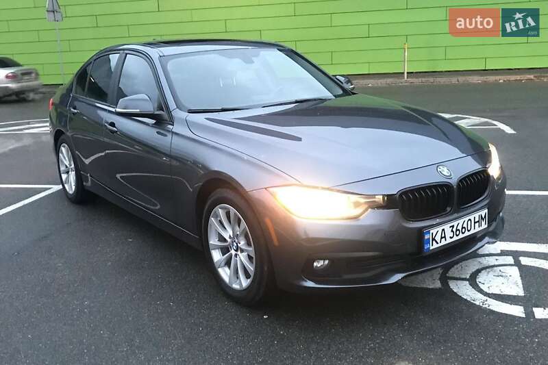 Седан BMW 3 Series 2017 в Киеве