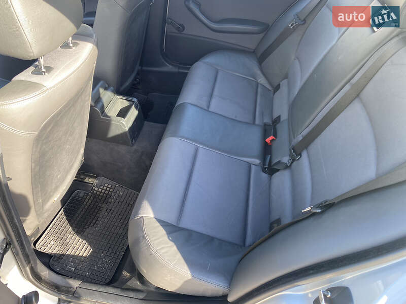 Универсал BMW 3 Series 2004 в Самборе