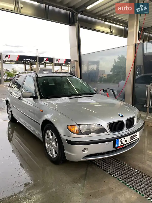 BMW 3 Series 2004