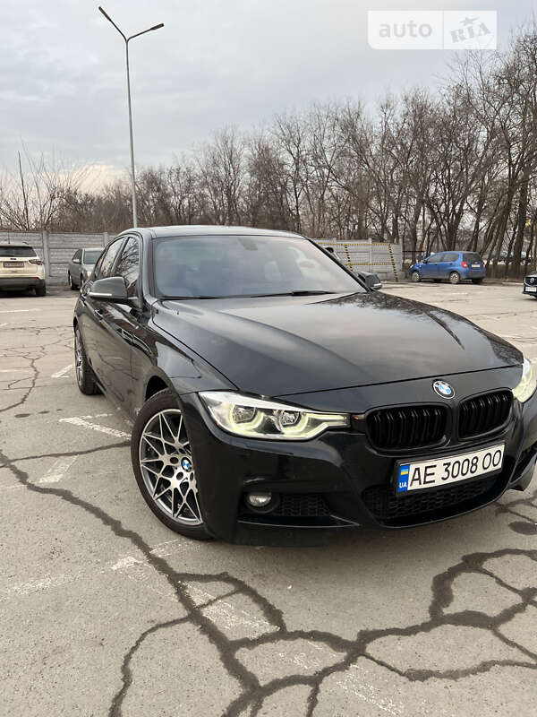 Седан BMW 3 Series 2016 в Днепре