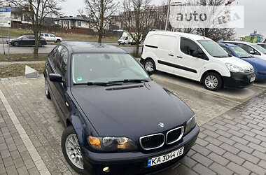 Седан BMW 3 Series 2004 в Ровно