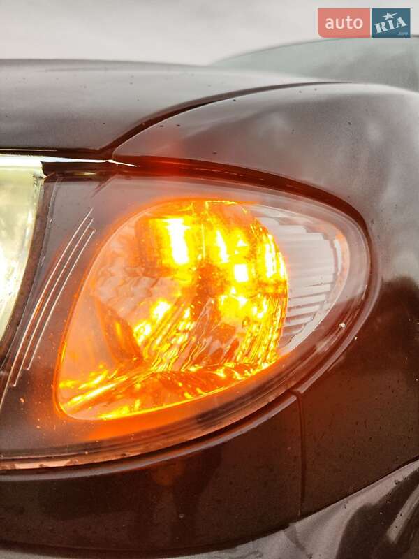 Седан BMW 3 Series 2002 в Олександрії