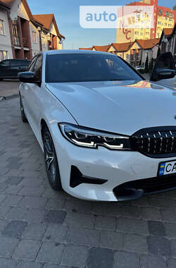 Седан BMW 3 Series 2019 в Черкассах