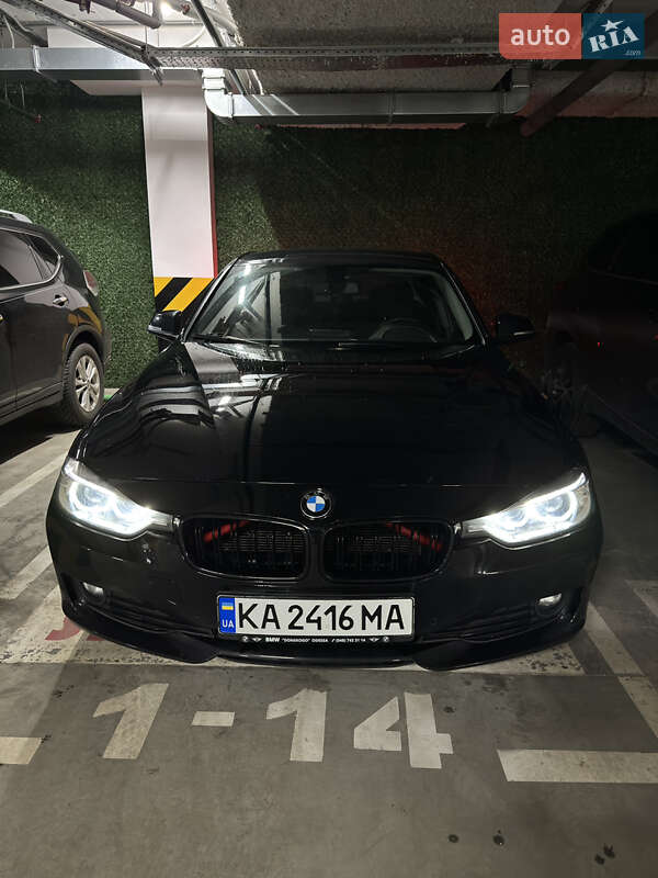 Седан BMW 3 Series 2012 в Киеве