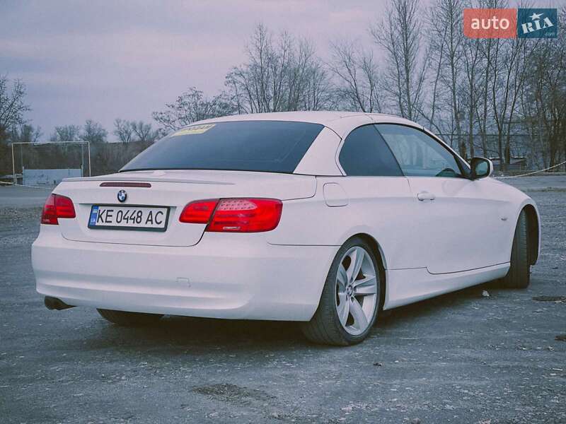 Кабріолет BMW 3 Series 2010 в Дніпрі