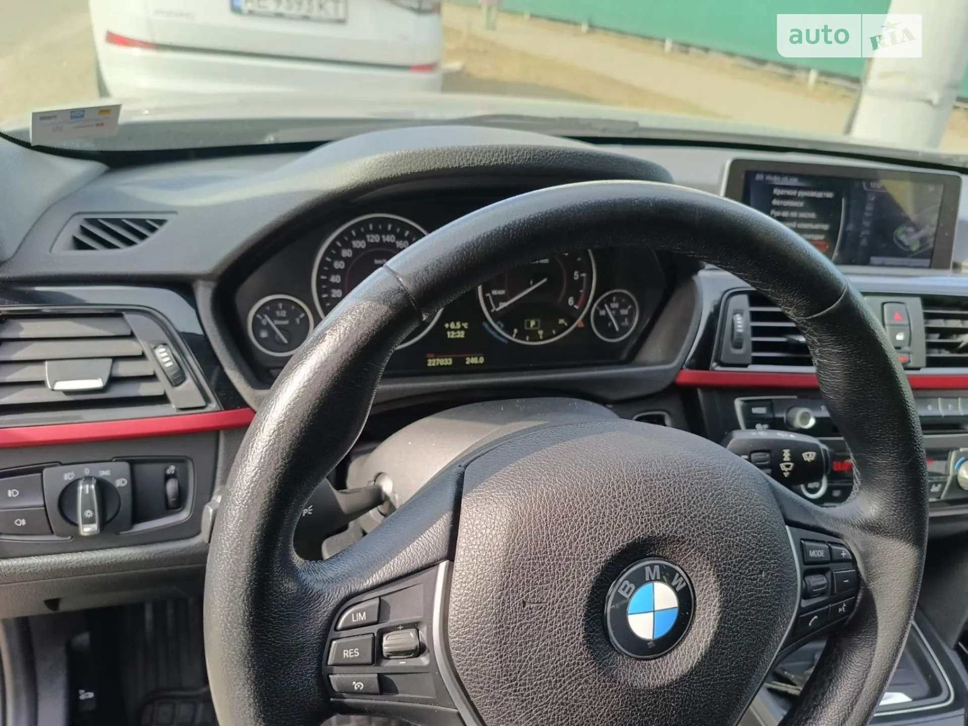 2014 BMW 3er - мініатюра 14