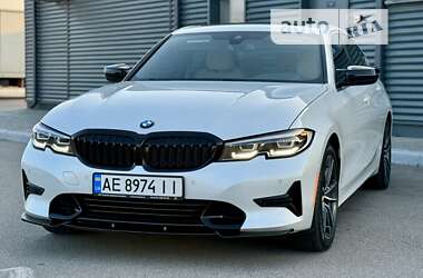 Седан BMW 3 Series 2019 в Днепре