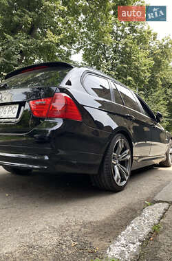 Універсал BMW 3 Series 2011 в Стрию