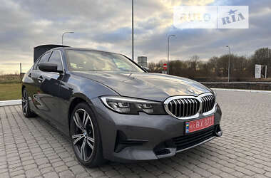 Седан BMW 3 Series 2020 в Львове