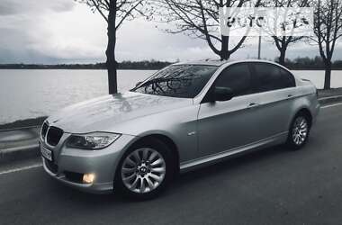 Седан BMW 3 Series 2009 в Івано-Франківську