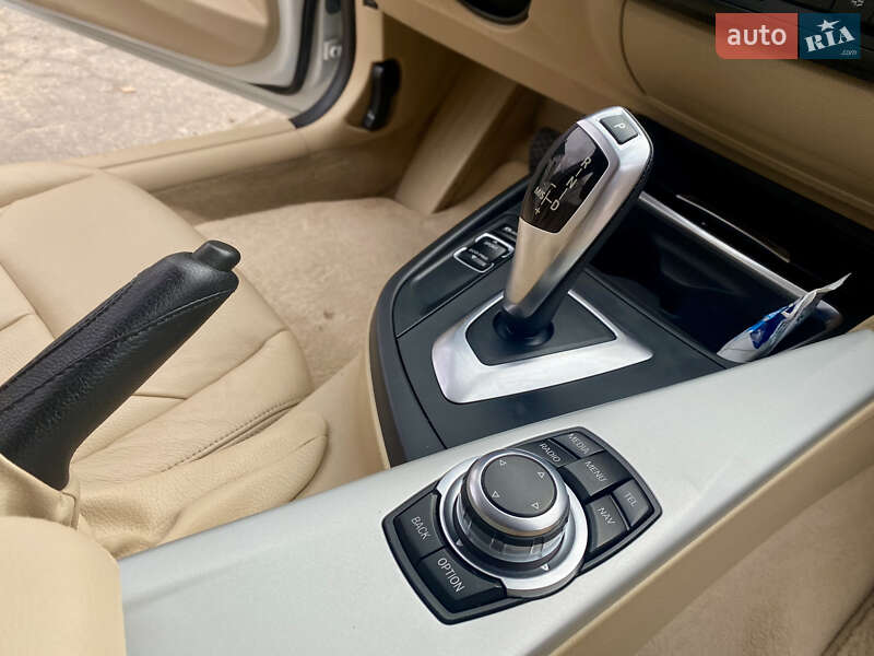 Седан BMW 3 Series 2012 в Одесі