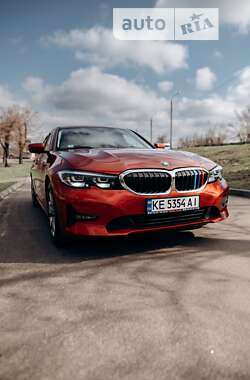 Седан BMW 3 Series 2019 в Кривом Роге