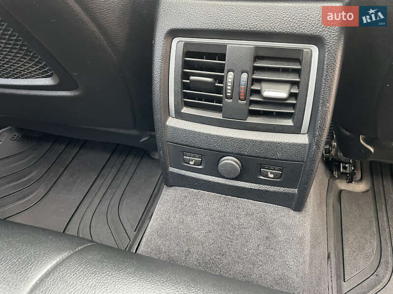 Універсал BMW 3 Series 2015 в Одесі