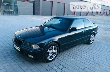 Купе BMW 3 Series 1992 в Козове