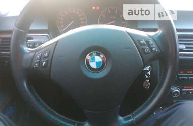 Седан BMW 3 Series 2007 в Львові