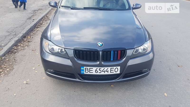 Седан BMW 3 Series 2005 в Днепре