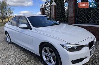 Седан BMW 3 Series 2015 в Тячеве